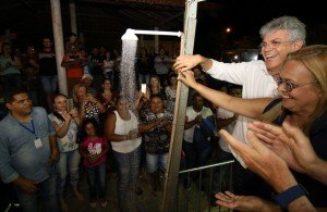 Governador entrega sistema de abastecimento de água do município de Santo André