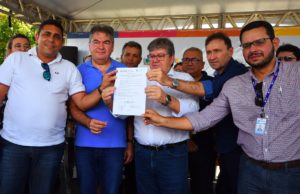 Em Aparecida, governador autoriza investimento de R$ 3,5 milhões em obra de esgotamento sanitário