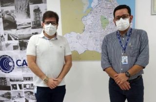 Cagepa firma parceria com prefeitura de Solânea para abastecimento de carros-pipa