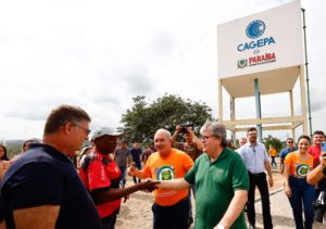 Governador visita nova ETA construída pela Cagepa que beneficia 2,3 mil pessoas