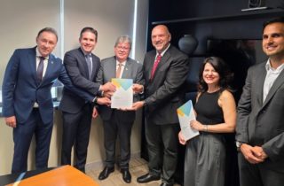 Governador assina financiamento de R$ 430 milhões para infraestrutura hídrica na Paraíba