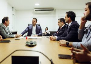 Governador recebe missão do Banco dos Brics para tratar de investimentos em obras hídricas na Paraíba